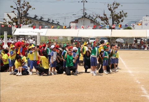 低学年ダンスの写真