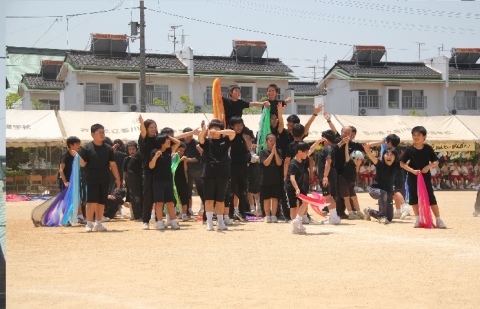 高学年ダンスの写真