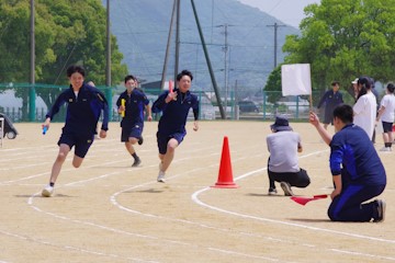 06