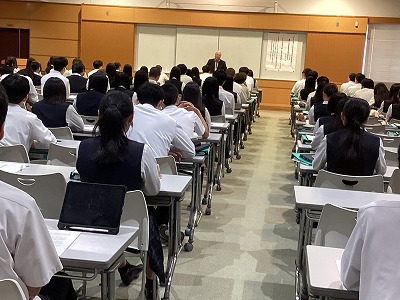 講演会２.jpg
