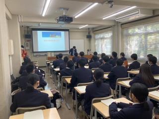W320Q75_香川大学法学部１