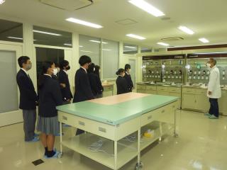 W320Q75_文理大学薬学部２