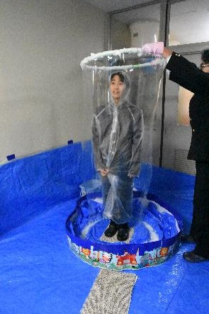 巨大シャボン玉