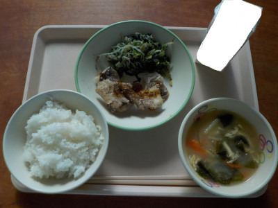 自校給食　１月１６日改