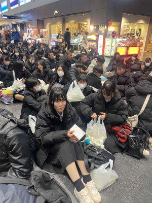 6羽田空港着