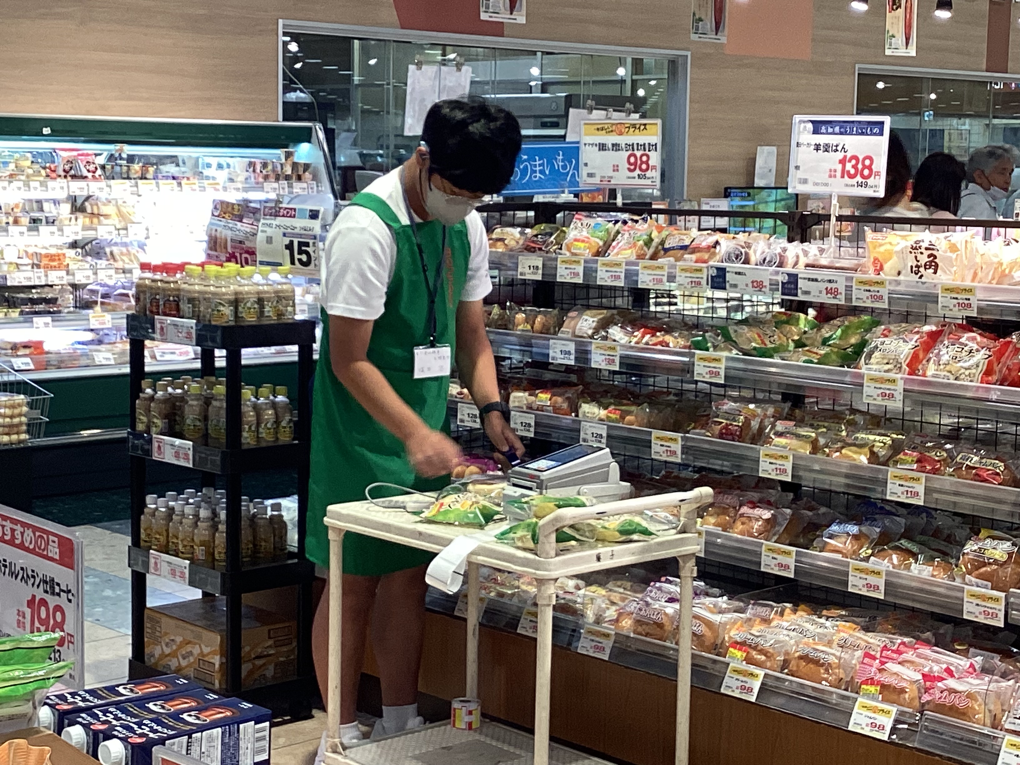 パンの値引き業務