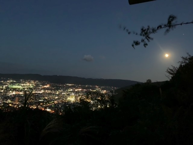 角山夜景.png