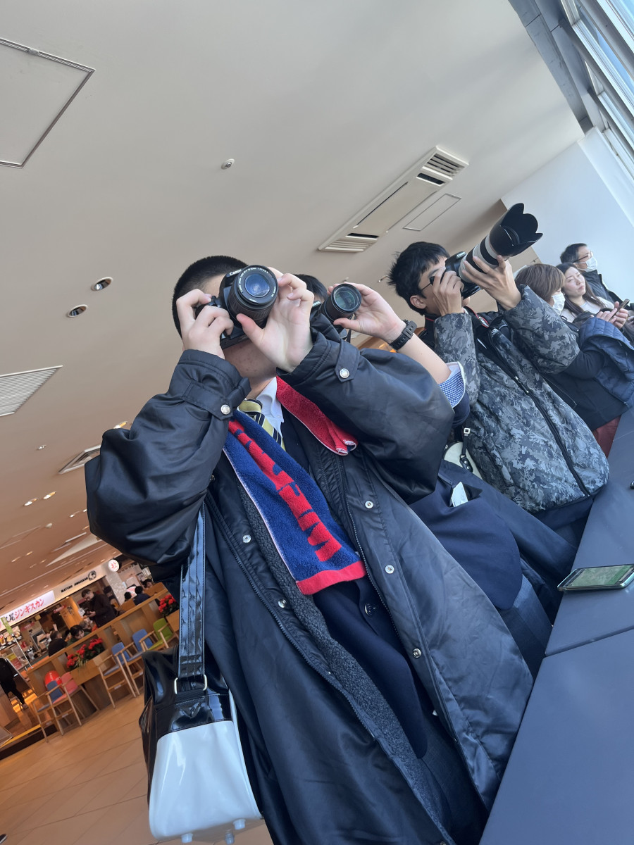 C851DF28-53EC-4BBC-A966-BF62107D6DDC