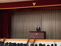 始業式が行われました