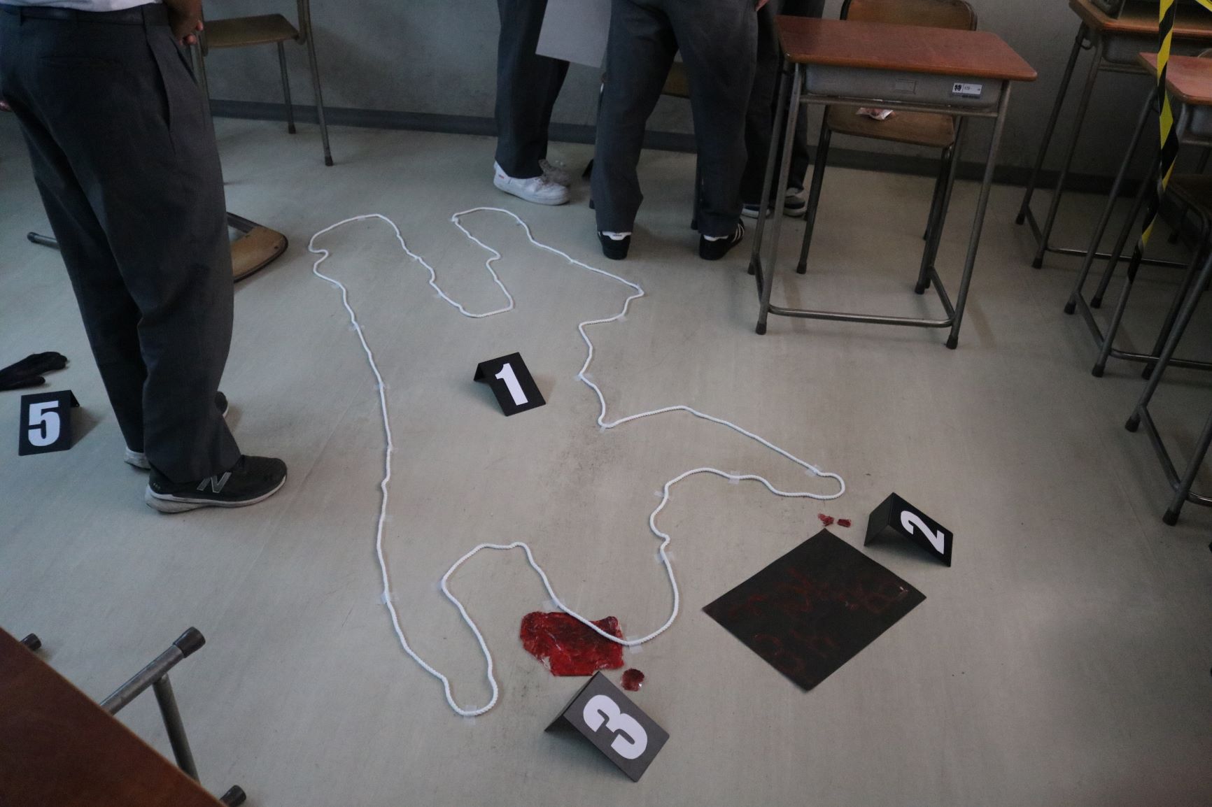 殺人事件
