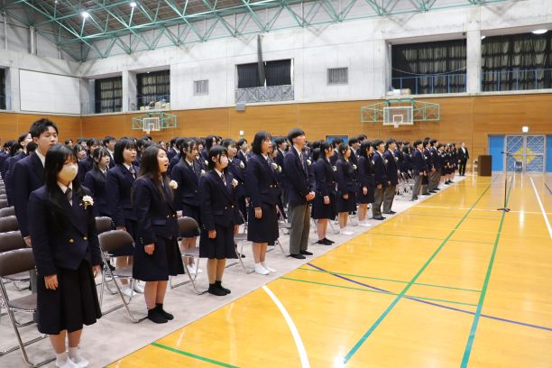 校歌斉唱３年生