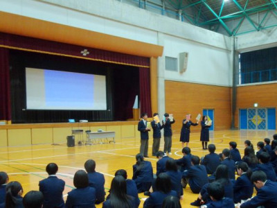 文芸部・新聞部