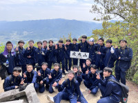 ③