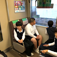 新快速の車内