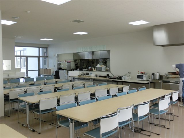 学食