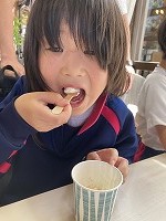 つめたい～！