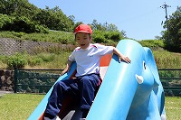 ぞうのすべりだい！T1の先生が見本で転んだらしい