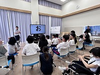 おはしもの「お」