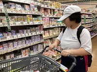 買い物の様子