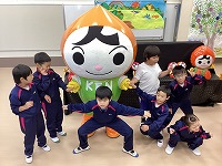 みんなニコニコ