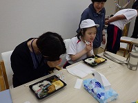 昼食