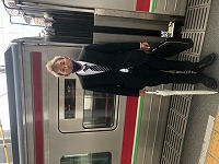 西本PTA会長　高松駅にて