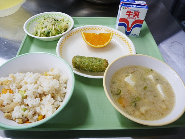 竹の子ご飯・ちくわの磯辺揚げ