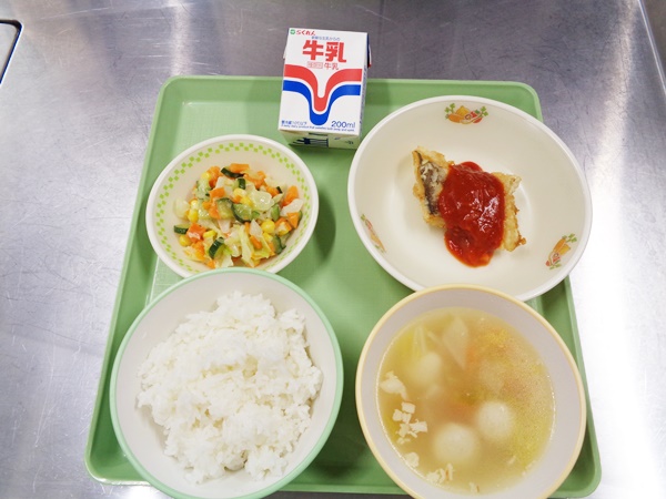 魚のチリソースかけ