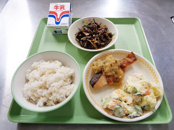 魚のベーコン巻き焼き