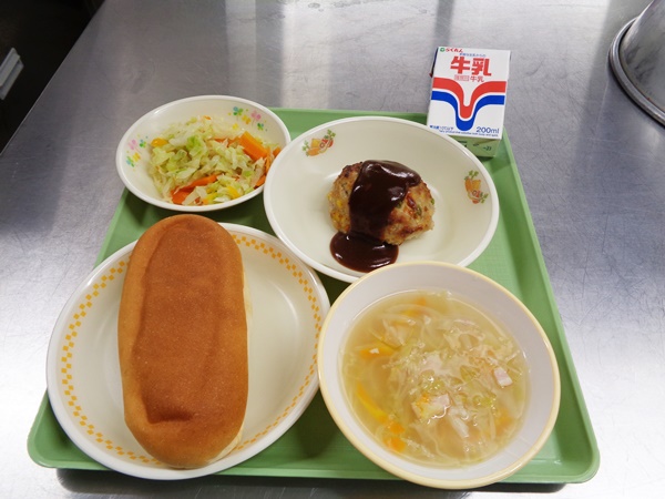 手作りチーズインハンバーグ
