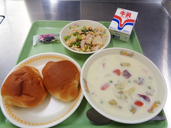 さつまいものクリームシチュー