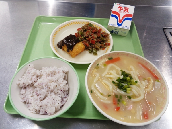 揚げ豆腐のごまみそかけ