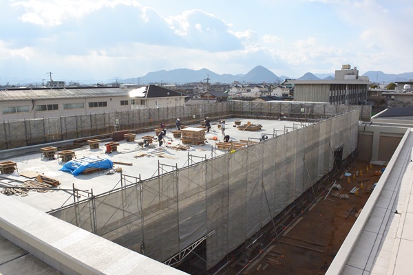 小学部棟の屋根