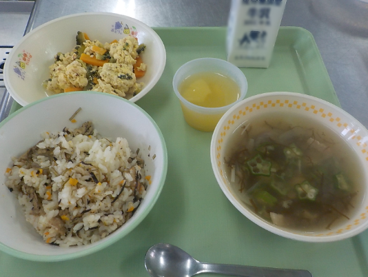 給食2
