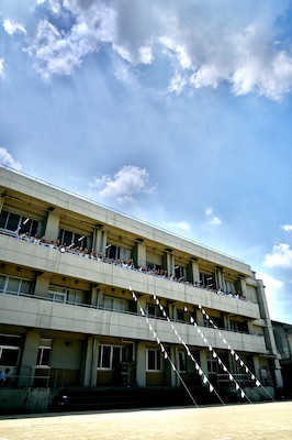 08