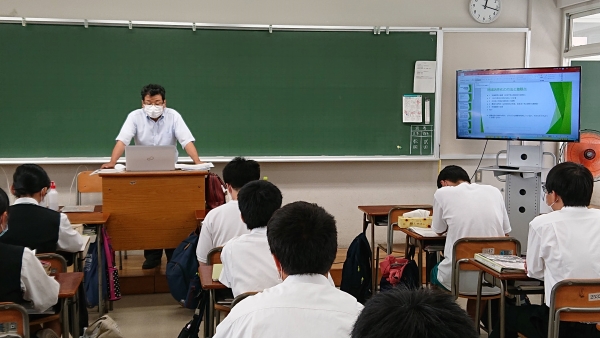 【地域活性化】　高松大学　井藤 様