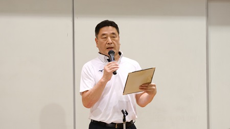 2409024.jpg