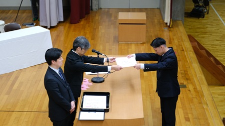 2502315.jpg